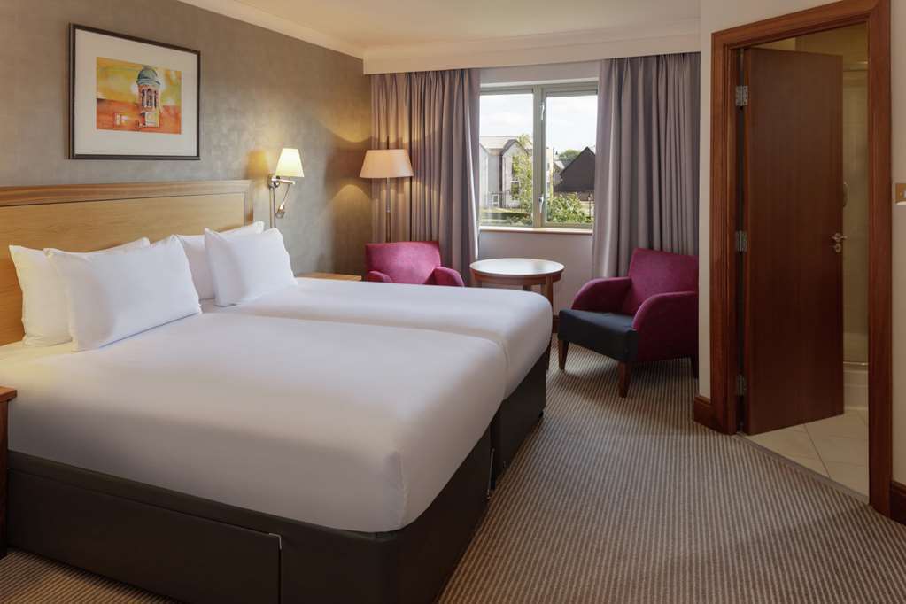 Cambridge Belfry Hotel & Spa Камбурн Номер фото